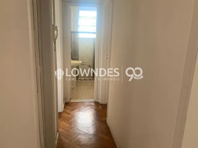 Apartamento 2 quartos e 2 banheiros, à venda, no bairro Humaitá em Rio de Janeiro