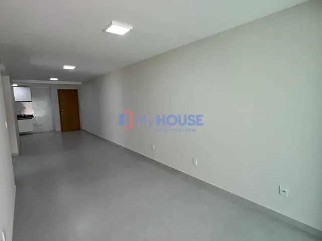 Apartamento 3 quartos e 2 banheiros, para alugar, no bairro Jardim Atlântico em Ilhéus