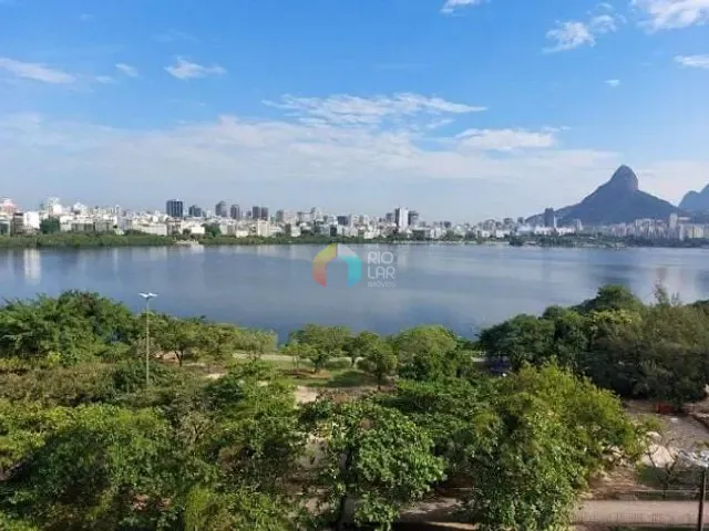 Apartamento com 160m² 4 quartos e 4 banheiros, à venda ou para alugar, no bairro Lagoa em Rio de Janeiro