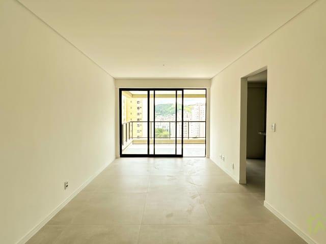 Apartamento 2 quartos e 2 banheiros, à venda, no bairro Alto dos Passos em Juiz de Fora