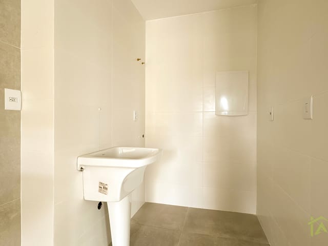 Apartamento 2 quartos e 2 banheiros, à venda, no bairro Alto dos Passos em Juiz de Fora