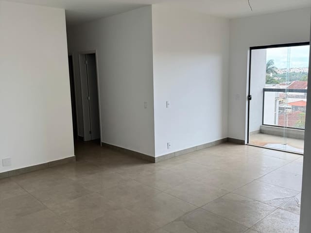 Apartamento com 130m² 3 quartos e 3 banheiros, à venda, no bairro Jardim Lima em Franca