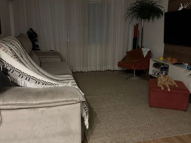 Apartamento 3 quartos e 3 banheiros, à venda ou para alugar, no bairro Jardim São Dimas em São José dos Campos