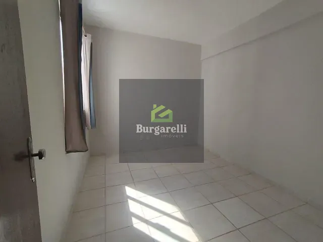 Apartamento 2 quartos e 1 banheiro, para alugar, no bairro Monte Líbano em Lavras