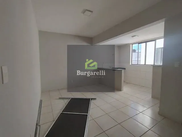 Apartamento 2 quartos e 1 banheiro, para alugar, no bairro Monte Líbano em Lavras