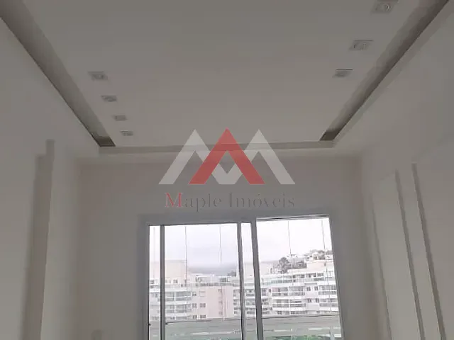 Apartamento 3 quartos e 3 banheiros, para alugar, no bairro Camboinhas em Niterói