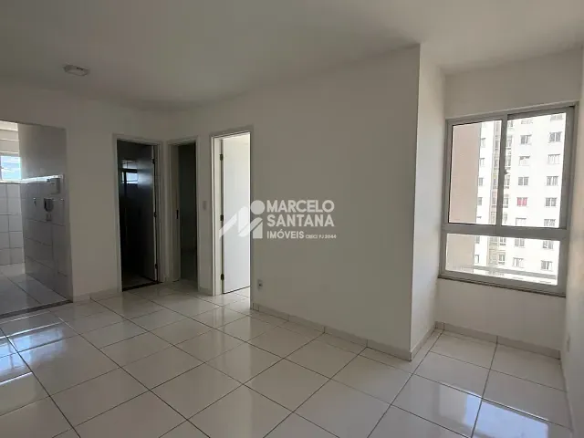 Apartamento 2 quartos e 2 banheiros, para alugar, no bairro Candeias em Vitória da Conquista