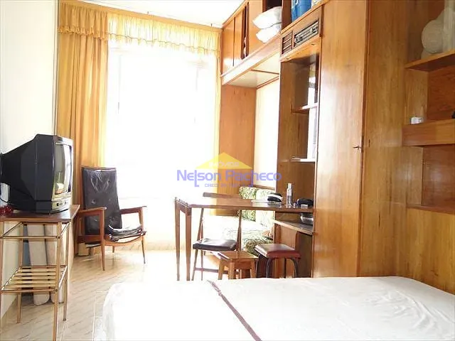 Apartamento com 32m², à venda, no bairro Morro dos Barbosas em São Vicente