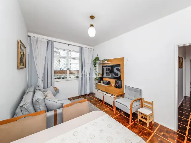 Apartamento com 89m² 3 quartos e 2 banheiros, à venda, no bairro Centro em Juiz de Fora