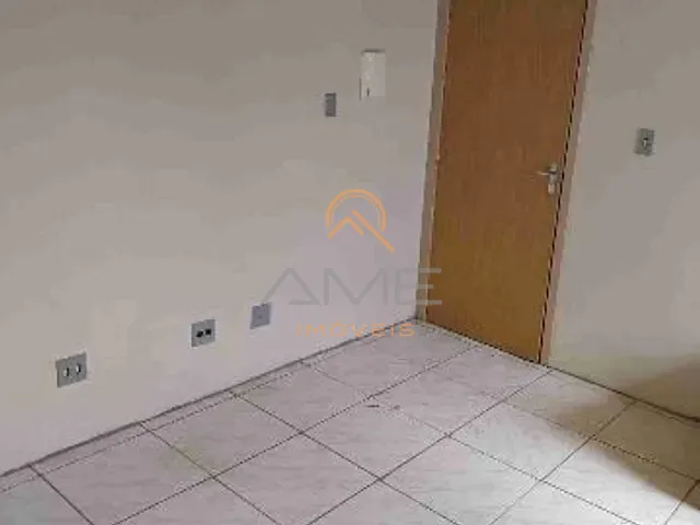 Apartamento 2 quartos e 1 banheiro, à venda, no bairro Três Vendas em Pelotas