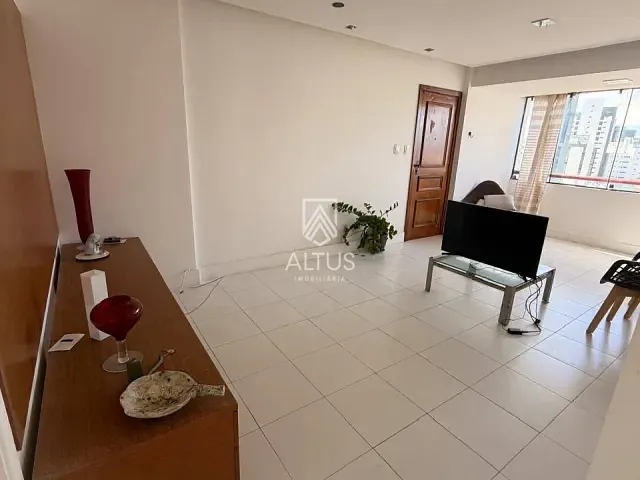Apartamento 3 quartos e 1 banheiro, à venda, no bairro Pituba em Salvador