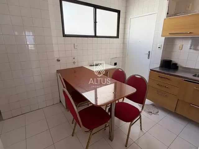 Apartamento 3 quartos e 1 banheiro, à venda, no bairro Pituba em Salvador