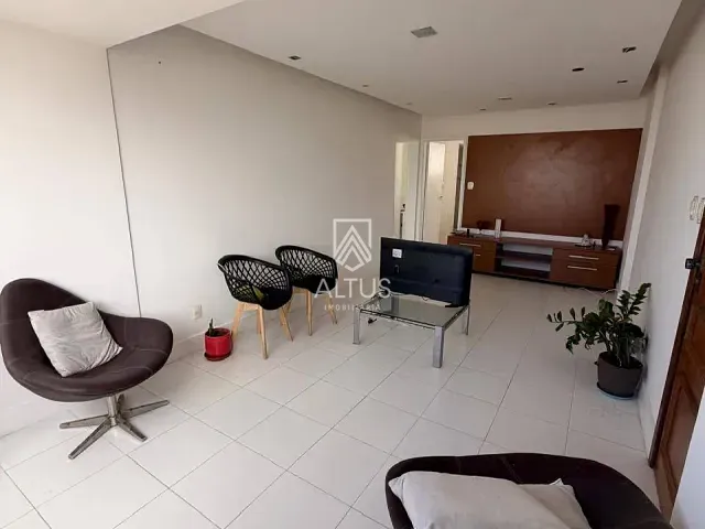 Apartamento 3 quartos e 1 banheiro, à venda, no bairro Pituba em Salvador