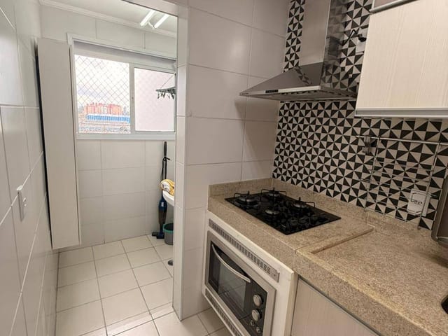 Apartamento 2 quartos e 2 banheiros, para alugar, no bairro Vila Valparaíso em Santo André