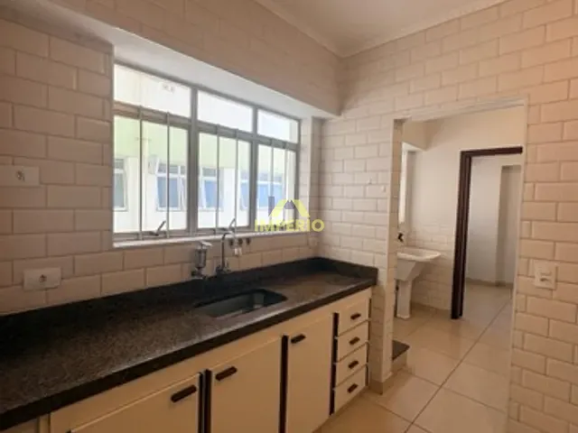 Apartamento com 104m² 3 quartos e 2 banheiros, para alugar, no bairro Centro em Salto