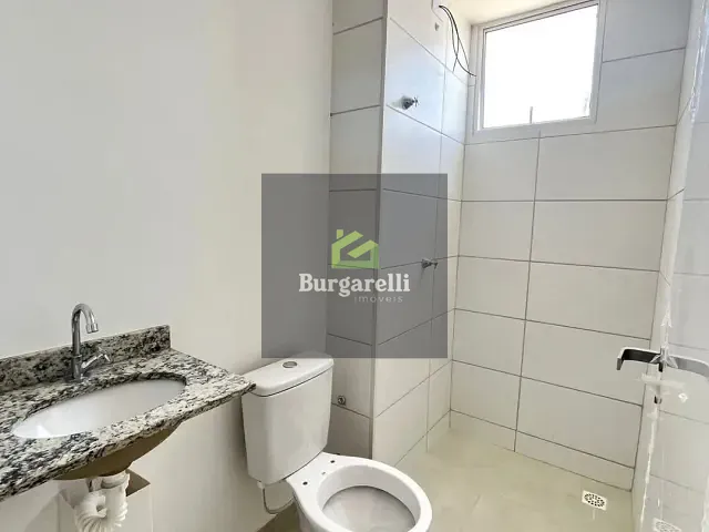 Apartamento 2 quartos e 1 banheiro, à venda ou para alugar, no bairro Residencial Nova Era em Lavras