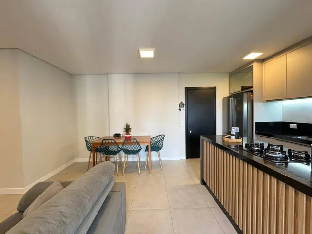 Apartamento com 10m² 2 quartos e 2 banheiros, à venda, no bairro Gleba Palhano em Londrina