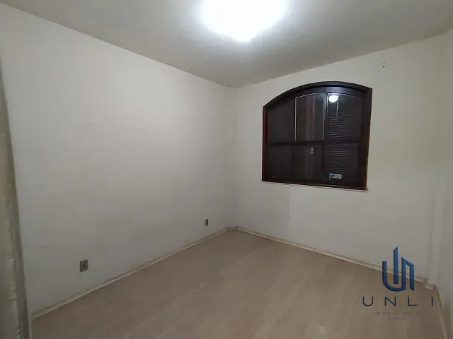 Apartamento 2 quartos e 1 banheiro, à venda, no bairro Aterrado em Volta Redonda