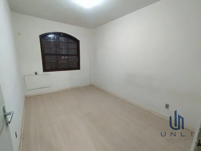 Apartamento 2 quartos e 1 banheiro, à venda, no bairro Aterrado em Volta Redonda