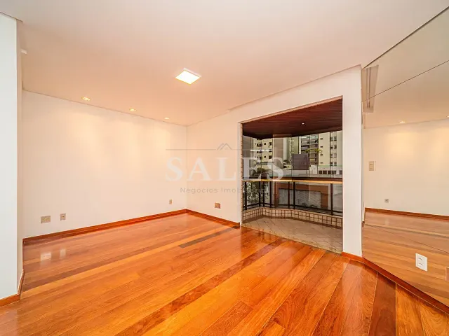 Apartamento com 249m² 4 quartos e 5 banheiros, à venda, no bairro Centro em Juiz de Fora