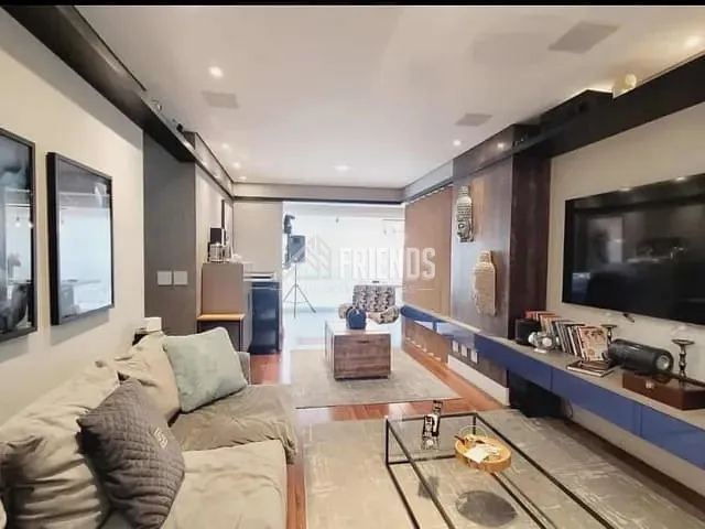 Apartamento com 127m² 3 quartos e 2 banheiros, à venda, no bairro Vila Gomes Cardim em São Paulo