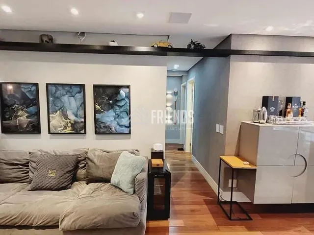 Apartamento com 127m² 3 quartos e 2 banheiros, à venda, no bairro Vila Gomes Cardim em São Paulo