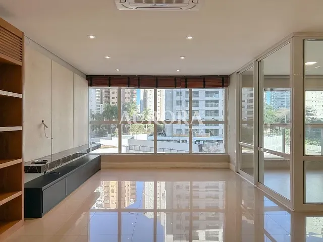 Apartamento com 299m² 3 quartos e 5 banheiros, para alugar, no bairro Gleba Fazenda Palhano em Londrina