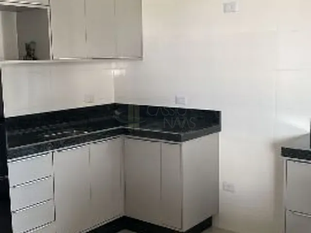 Apartamento 2 quartos e 1 banheiro, à venda, no bairro Centro em Apucarana