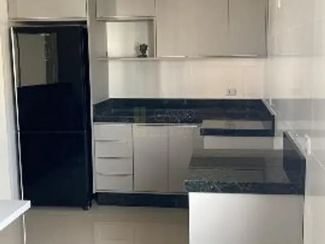 Apartamento 2 quartos e 1 banheiro, à venda, no bairro Centro em Apucarana