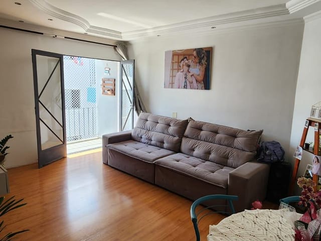 Apartamento 2 quartos e 1 banheiro, à venda, no bairro Vila Santana em Mogi das Cruzes
