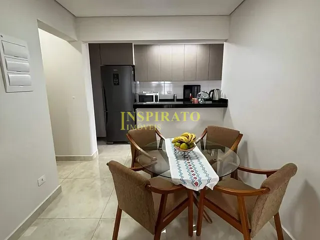 Apartamento 2 quartos e 3 banheiros, à venda ou para alugar, no bairro Caiçara em Praia Grande