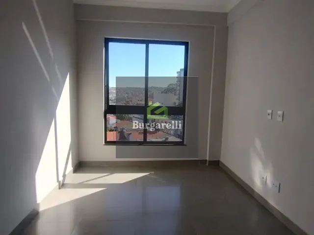 Apartamento 2 quartos e 1 banheiro, para alugar, no bairro Vila São Francisco em Lavras