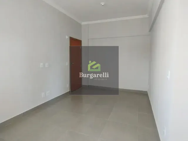 Apartamento 2 quartos e 1 banheiro, para alugar, no bairro Vila São Francisco em Lavras