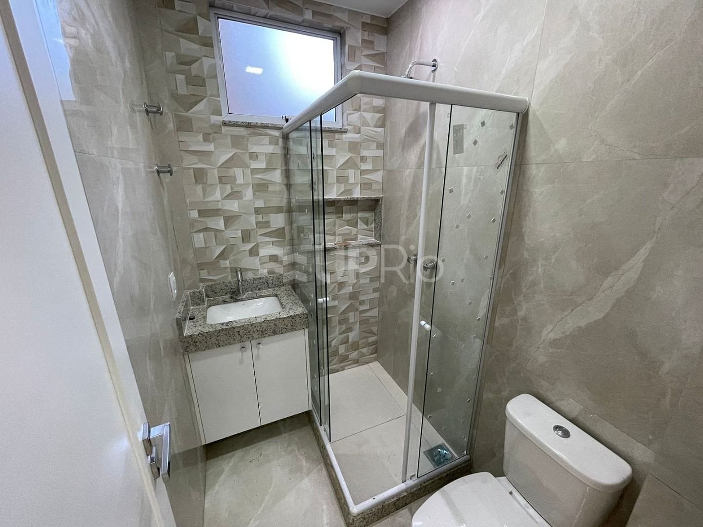 Apartamento à venda com 2 quartos, 78m² - Foto 3