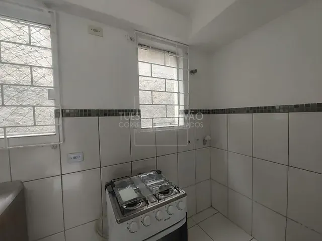Apartamento com 47m² 2 quartos e 1 banheiro, para alugar, no bairro Guarani em Colombo
