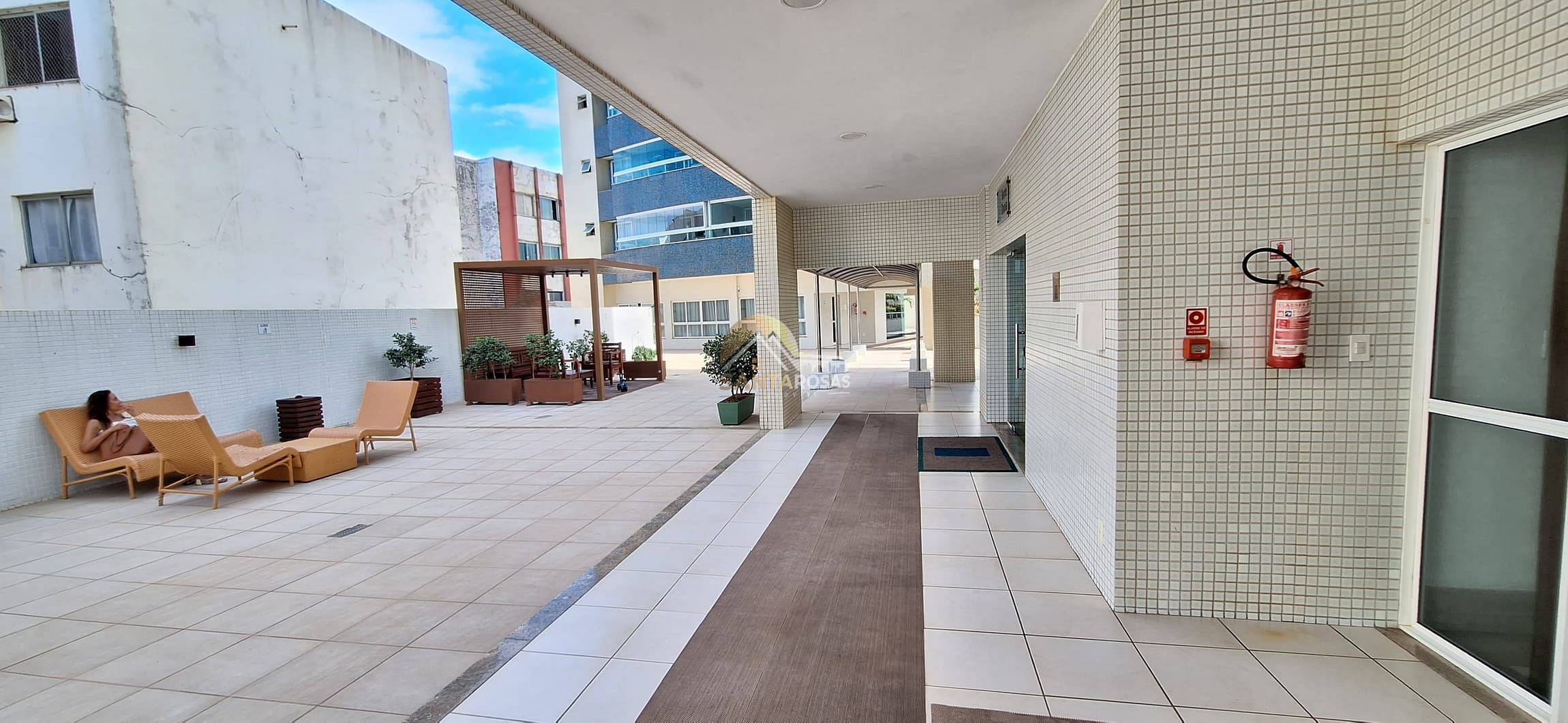 Apartamento à venda com 2 quartos, 85m² - Foto 36