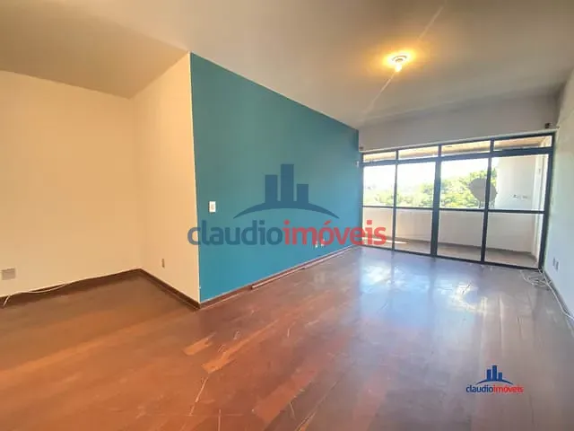 Apartamento 3 quartos e 1 banheiro, para alugar, no bairro Ano Bom em Barra Mansa