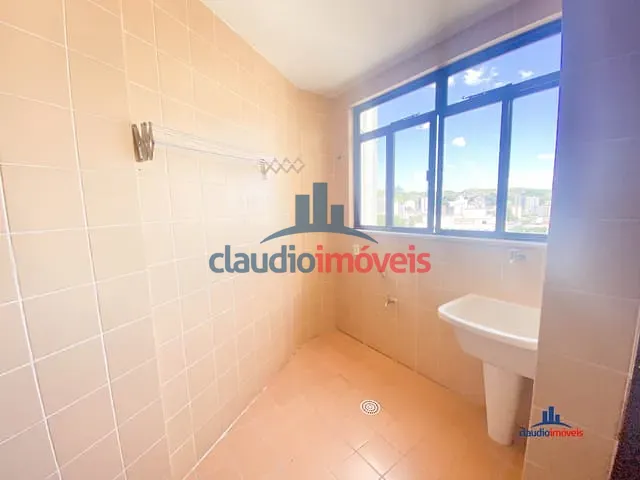 Apartamento 3 quartos e 1 banheiro, para alugar, no bairro Ano Bom em Barra Mansa