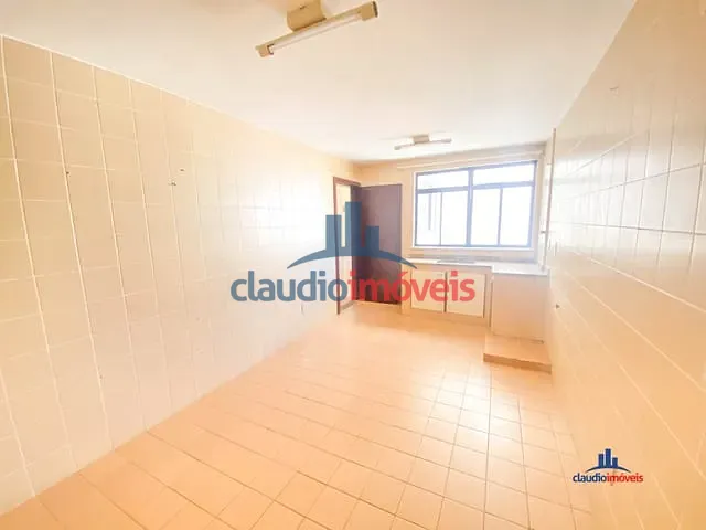 Apartamento 3 quartos e 1 banheiro, para alugar, no bairro Ano Bom em Barra Mansa