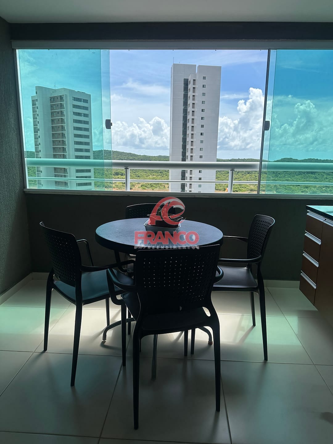 Apartamento, 3 quartos, 94 m² - Foto 1