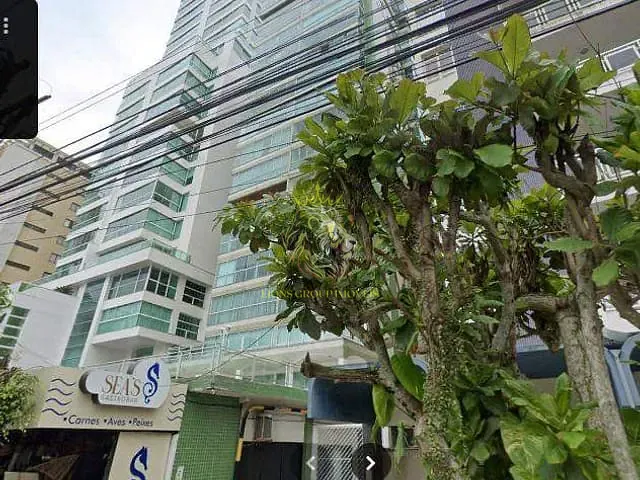 Apartamento 1 quarto e 1 banheiro, à venda, no bairro Centro em Balneário Camboriú