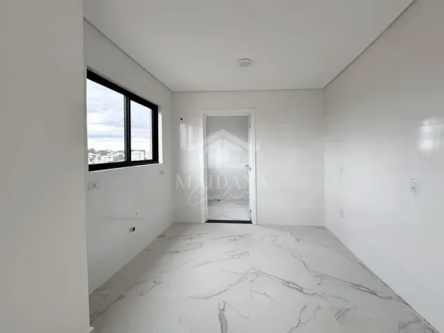 Apartamento 3 quartos e 3 banheiros, à venda, no bairro Bom Jesus em São José dos Pinhais