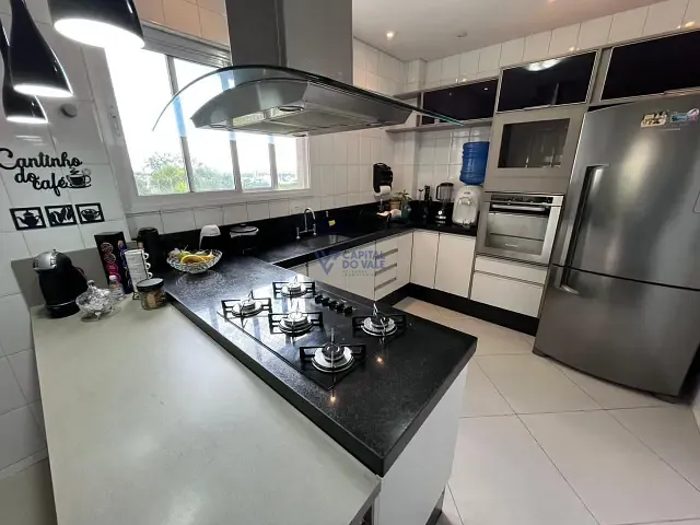 Apartamento 3 quartos e 4 banheiros, à venda, no bairro Jardim das Indústrias em São José dos Campos