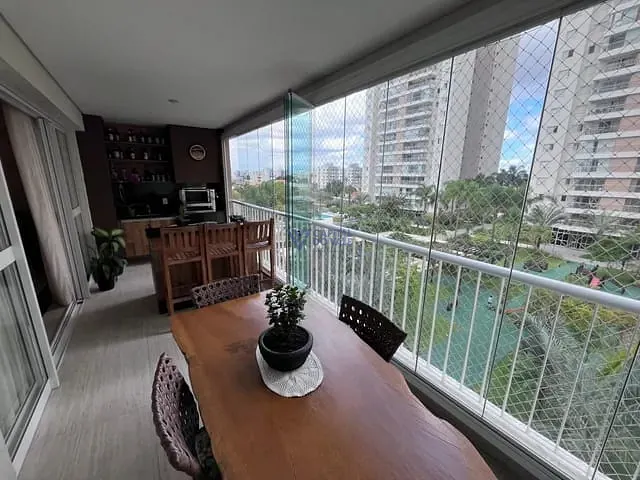 Apartamento 3 quartos e 4 banheiros, à venda, no bairro Jardim das Indústrias em São José dos Campos
