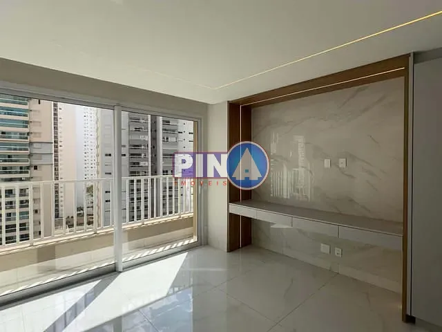 Apartamento com 180m² 4 quartos e 6 banheiros, para alugar, no bairro Jardim Goiás em Goiânia