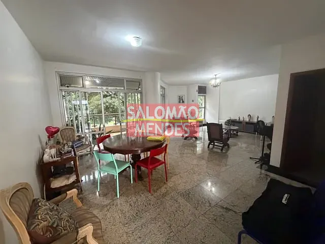 Apartamento 4 quartos e 6 banheiros, à venda, no bairro Nazaré em Belém