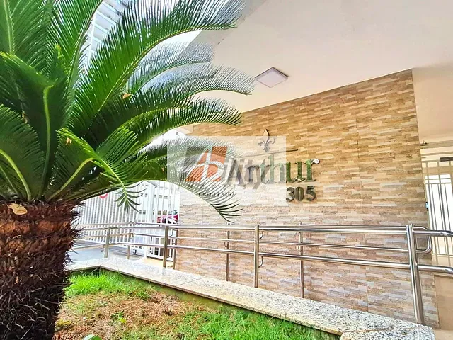 Apartamento com 139m² 3 quartos e 4 banheiros, para alugar, no bairro Duque de Caxias em Cuiabá