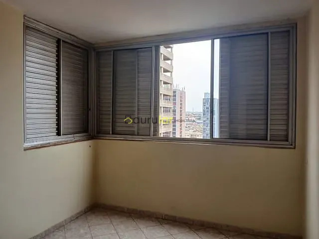 Apartamento 2 quartos e 1 banheiro, à venda, no bairro Centro em Bauru