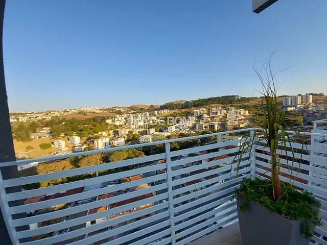 Apartamento com 76m² 2 quartos e 1 banheiro, à venda, no bairro Jardim Country Club em Poços de Caldas