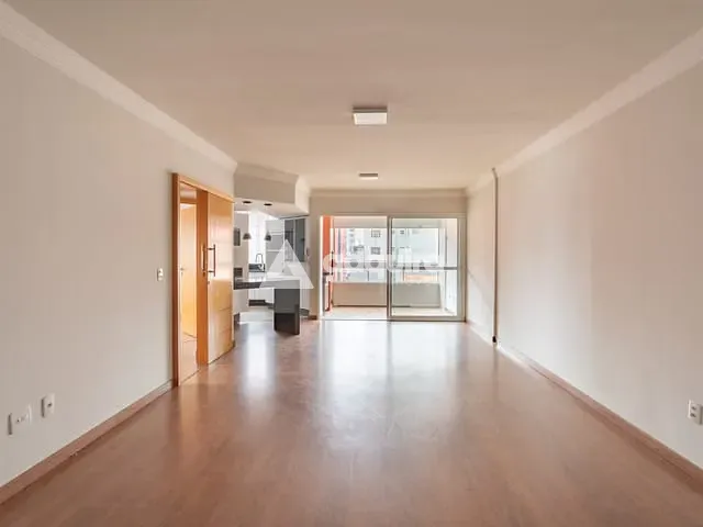 Apartamento com 173m² 3 quartos e 2 banheiros, à venda, no bairro Centro em Ponta Grossa